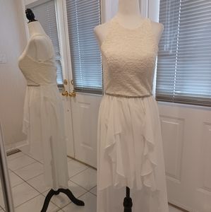 2/$50 White Semi Formal Dress - Size 5